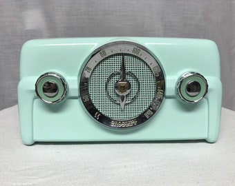1950 Crosley 10-139 Vintage Retro Dashboard Tube Radio With Bluetooth Input