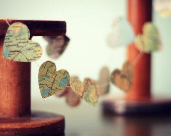 Map Garland, travel wedding garland, travel bridal shower, travel baby shower, travel theme party, atlas garland, wedding garland, map heart