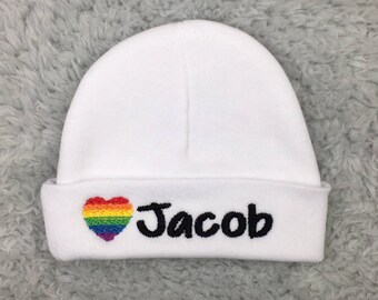 Personalized baby hat with rainbow heart - micro preemie hat, custom preemie hat, - rainbow baby hat, baby shower gift, preemie rainbow hat