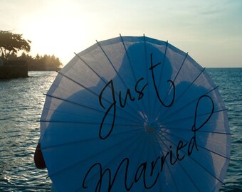 Wedding Parasol Custom Just Married Paper Parasol Beach Wedding Destination Umbrella White Ivory Ceremony Decoration Photo Prop