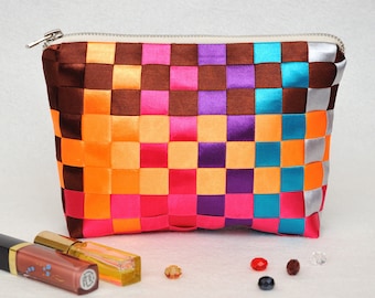Beauty Gift Clothing Gift Coworker gift Travel gift Makeup bag organizer Cosmetic bag Womens Gift ideas Tote Rainbow Cosmetic case pouch