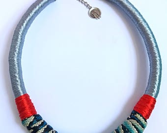 Modern necklace gray Rope Necklace, Yarn Necklace, Fiber necklace, gray modern necklace, statement necklace, minimalist yarn rope necklace