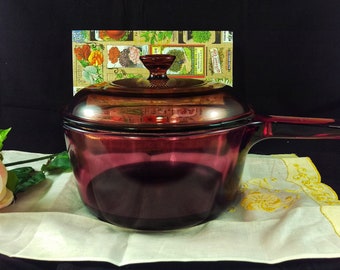 Vintage Corning Visions Amethyst 1.5 Liter Non Stick Pot with Lid