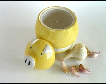 Ceramic Garlic Pot, Garlic Jar, Ceramic Garlic Jar, Pig Garlic Pot, Garlic Keeper, Shallot Pot, Cooks Gift, Garlic Storage, Teacher Gift