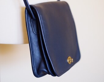 Vintage Coach Crossbody (dark blue)