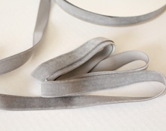 5/8" Metal Gray Ribbon / Grey Velveteen Ribbon / VRYM58-017