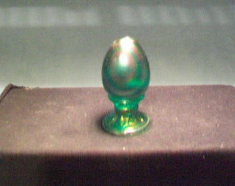 Fenton Iridized Glass Egg