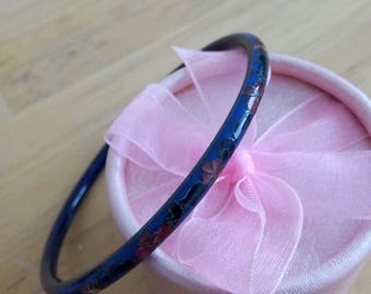 Flowers and blue enameled Bangle Bracelet