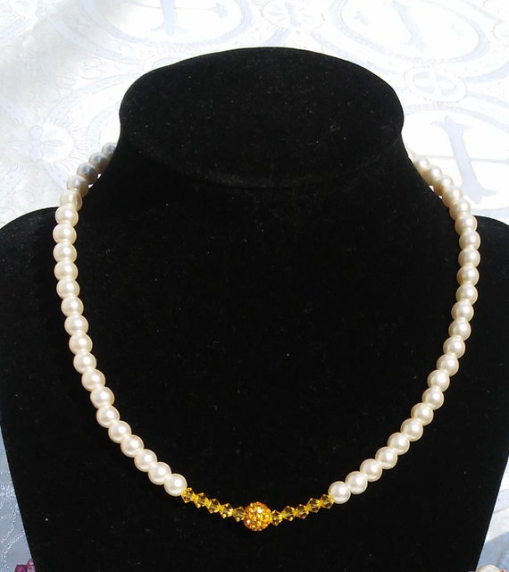 Volianne (Dutchess) Neck Gem