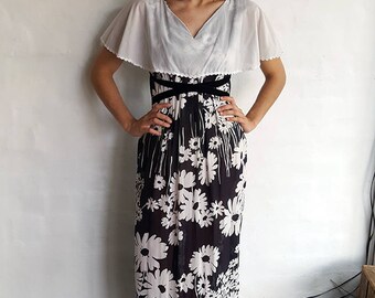 Vintage 1960s Cotton Daisy Dress, Small