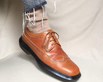 RARE/ Vintage Tods / spectator oxfords / 90s spectator shoes / platform spectator / vintage chunky shoes / chunky leather shoes / square toe