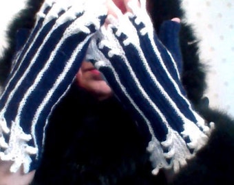 Gloves without Fingers / Authoring / Ladies' Winter Mitts