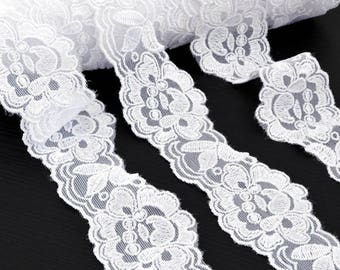 4.5 cm x 1 meter satin flowing white tulle embroidered lace edge