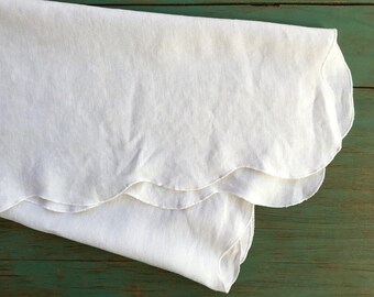 Scalloped White Square Tablecloth, Vintage Square Linen Tablecloth, Vintage Linens, Vintage Table, White Tablecloth