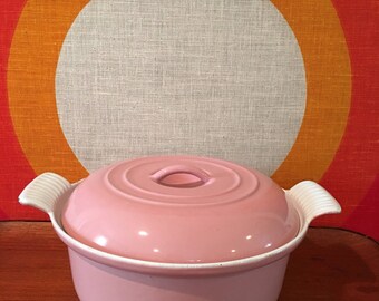 Vintage Pink Dutch Oven, Enameled Cast Iron Dutch Oven, Mid Century Dutch Oven, Lidded Cast Iron Pan, Mid Century Casserole Dish with Lid