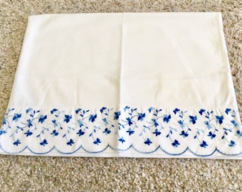 Vintage Pillowcases Pillow Cases Vintage Pillow Case Vintage Linens Vintage Pillow Cover Vintage Bedding Blue Sham Cover Antique Pillowcases