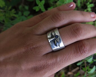 Size 8 Sapphire Third Eye Sterling Silver Ring
