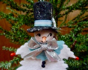 Holly Leaf Snowman Ornament, Snowman Ornament, Handmade Ornament, Felt Ornament, Felt Snowman, Handmade Snowman