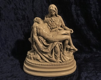 Antique Beautifully Detailed Pieta Statue With Grotto