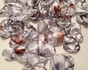 Camo Satin Rose Petals/White Camo Petals/Camouflage Wedding Decor/Camo Bridal Shower/Camo Petals/Camo Flower Girl Petals/White Camo Petals