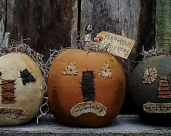 Primitive Halloween Pumpkins/Forgotten pumpkins/Handmade/sad faces/primitive Jacks/primitive Pumpkins/Fall/MADE TO ORDER/