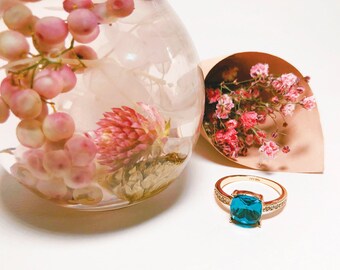 square aquamarine 18K ROSE GOLD ring