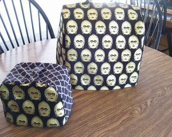 Kitchen Aid mixer cover, Reversible /Quilted Mixer Cover for a 5 Quart Kitchen Aid Mixer/ star wars/c3po/dark side