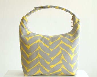 Lunch Bag Insulated, Women Lunch Bag,Fabric Lunch Bag, Gray Feather Brush Stroke on Yellow Background
