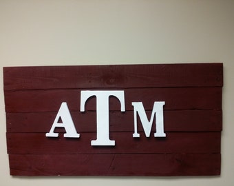 College pallet art