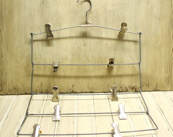 Folding Wall Clip Hanger - Metal - Aged -