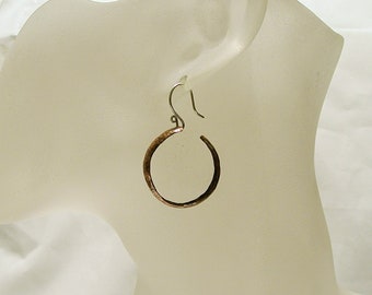Copper earrings, Mixed metal earrings, Hoop earrigs, Mixed metal jewelry, Jewelry handmade, Copper jewelry handmade; Copper and silver hoops