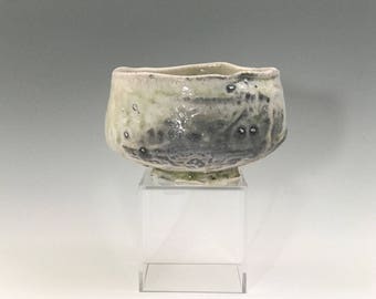 Wood fired matcha chawan, Japanese teabowl, anagama woodfired with natural ash glazes and quartz inclusions. Pottery, ceramic, tea ceremony.
