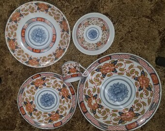 PEONY by Georges Briard Place setting
