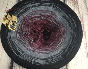 Dragon Gradient Yarn Cake