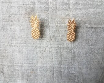 Pineapple stud earrings, Gold pineapple studs, Gold pineapple earrings, Pineapple earrings, Stud earrings, Gold stud earrings, Beach, Summer