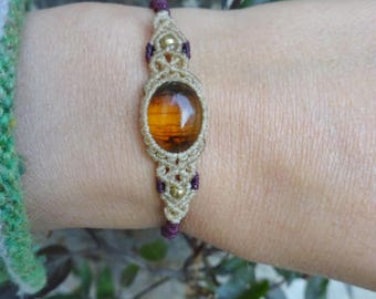 macrame bracelet with amber, micro macrame bracelet, amber bracelet, natural stone bracelet, minimalist bracelet