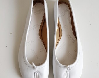 Maison Margiela white leather tabi ballet flat new