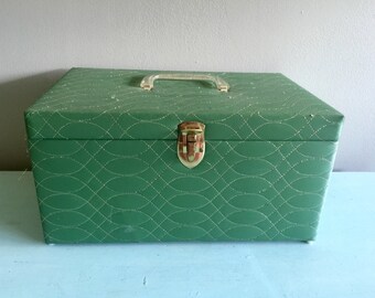 Green sewing box sewing supply storage case thread storage