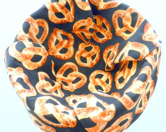 Basket Liner, Table Topper, Bread Cloth, Centerpiece, Large Realistic Looking Pretzels on a Black Background, Handmade Table Linens