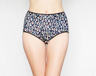 Leopard print. High style Panties by Egretta Garzetta Underwear.