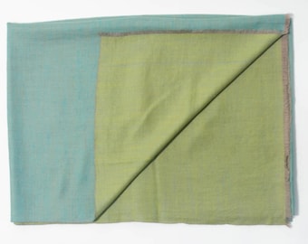 100% Cashmere Reversible Sea Foam & Aqua Blue