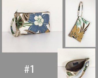 SALE - Square Wristlet Zipper Pouches - Choose Your Fabric