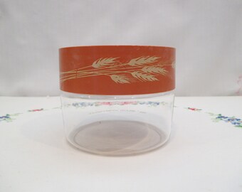 Pyrex Autumn Harvest Wheat Store N See Storage Container