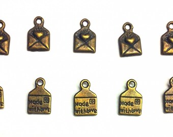 4 envelopes mail T32 bronze heart charms