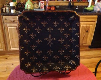 Fleur de lis tray with stand