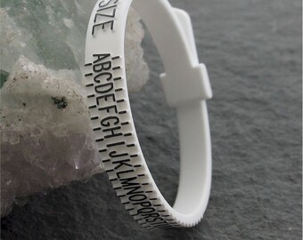 Ring Gauge UK Sizes, Plastic Ring Sizer, Multisizer, Ring Measure, Reusable Ring Sizer