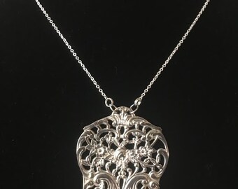 Vintage 1905 silver plate Necklace