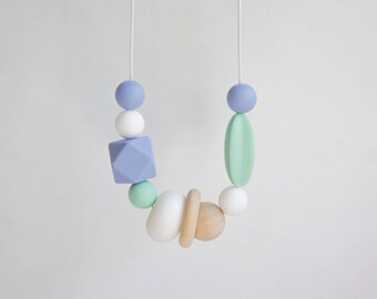 Silicone Teething Necklace | Teething Jewelry | New Mum Gift | Baby Shower Gift | New Baby Gift | Sensory Necklace | Silicone Teething