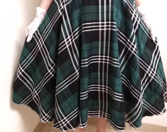 Women's handmade vintage inspired 1950s circle skirt size:M