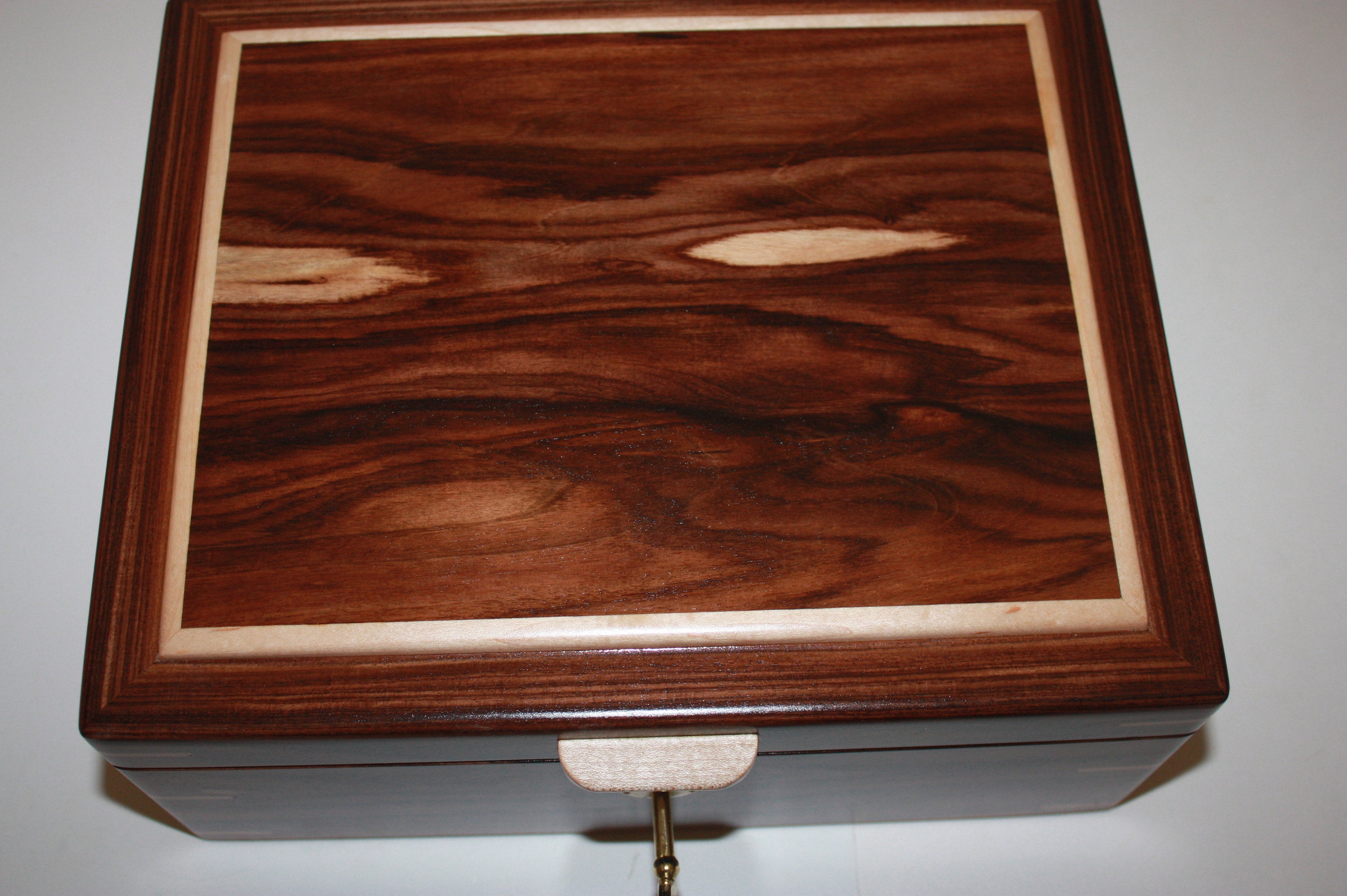 Morado/Bolivian Rosewood Humidor For Sale